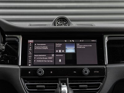 2025 Porsche Macan Macan