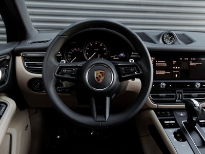 2026 Porsche Macan Macan