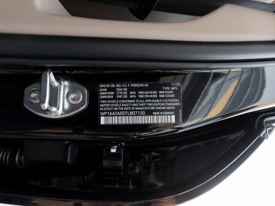 2026 Porsche Macan Macan