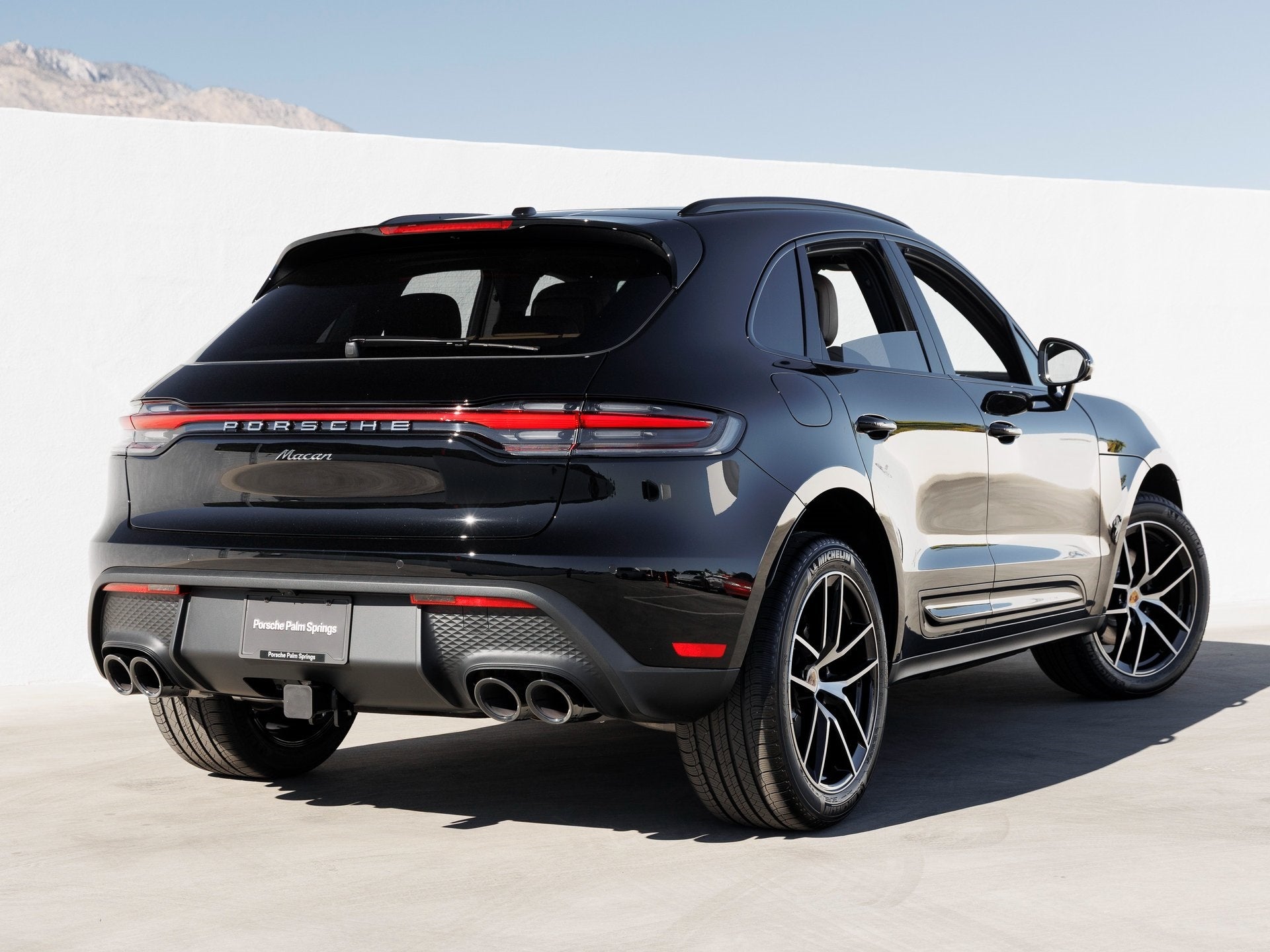 2026 Porsche Macan Macan