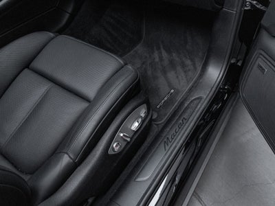 2022 Porsche Macan Base