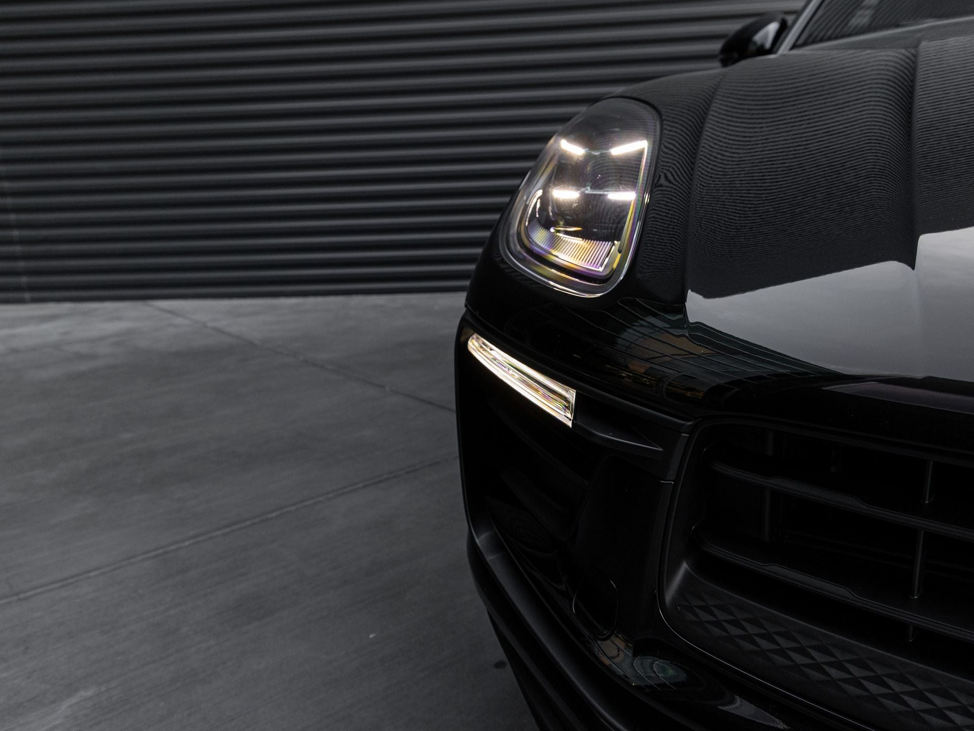 2022 Porsche Macan Base