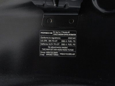 2022 Porsche Macan Base