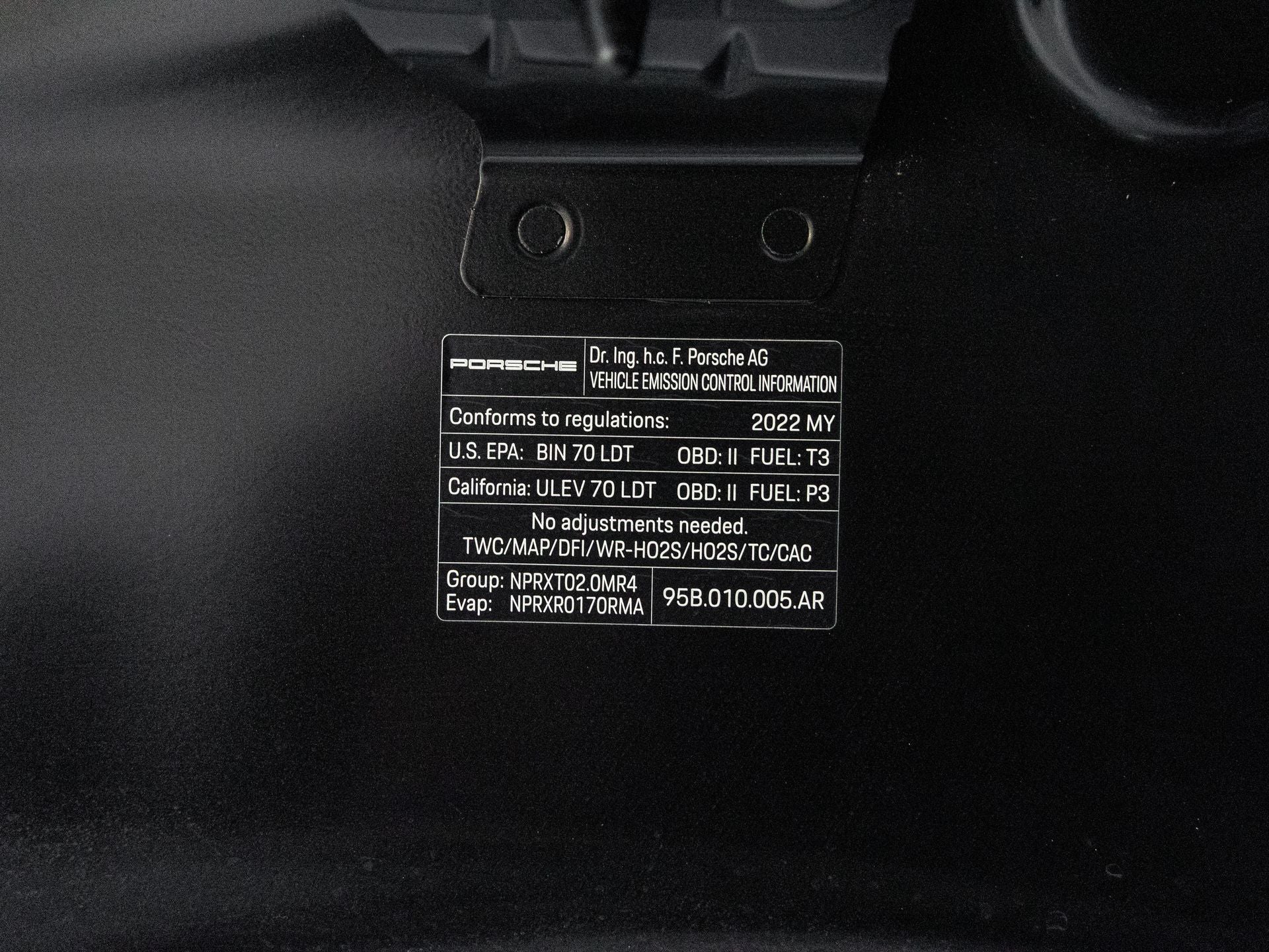 2022 Porsche Macan Base