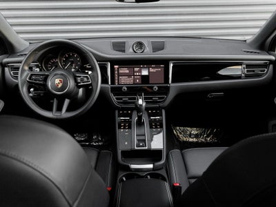 2025 Porsche Macan Macan