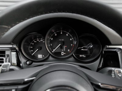 2025 Porsche Macan Macan