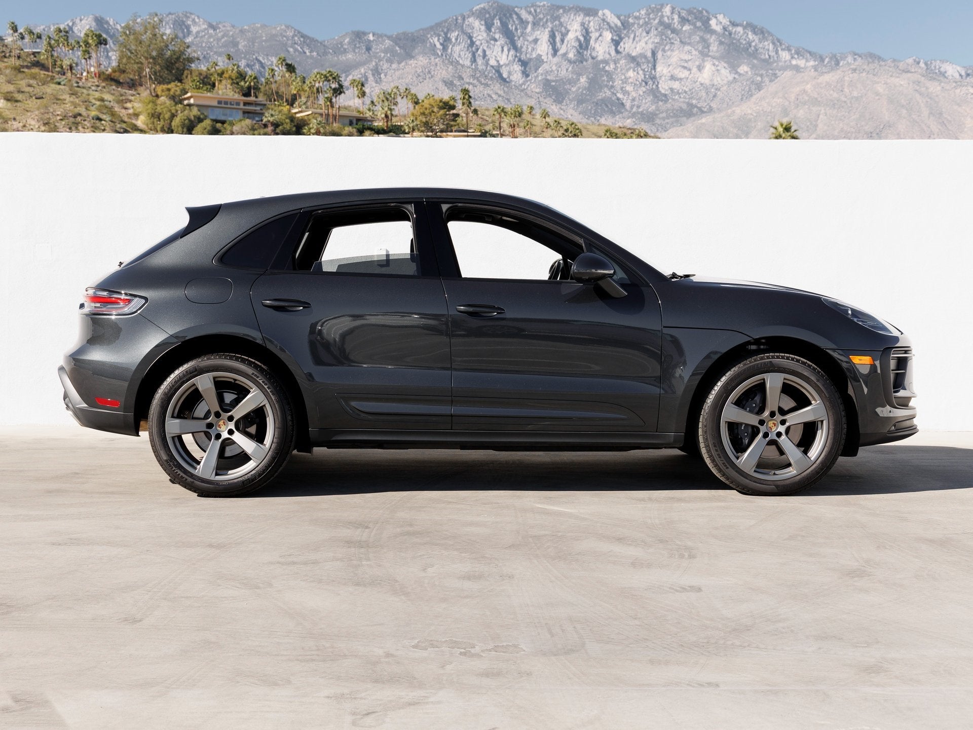 2025 Porsche Macan Macan