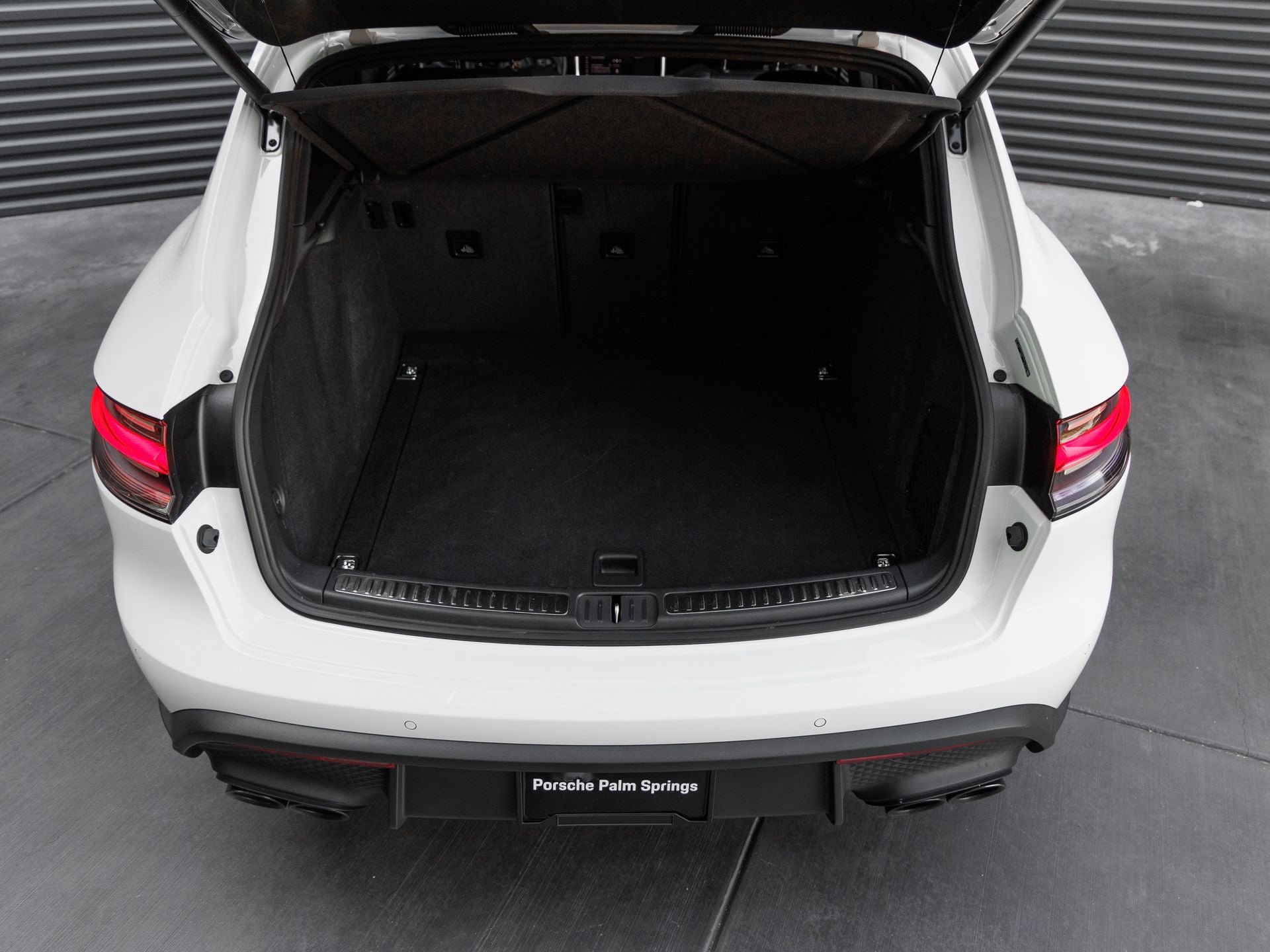 2025 Porsche Macan Macan T