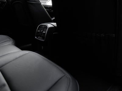 2025 Porsche Macan Macan T