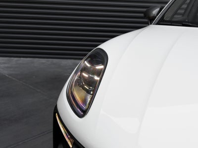 2025 Porsche Macan Macan T