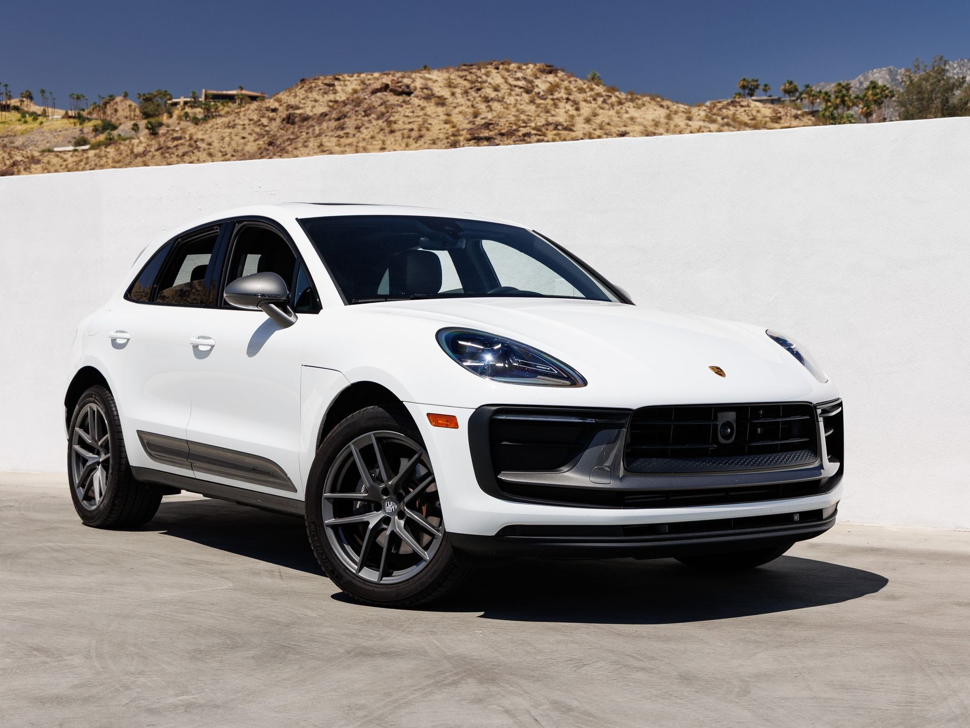 2025 Porsche Macan Macan T