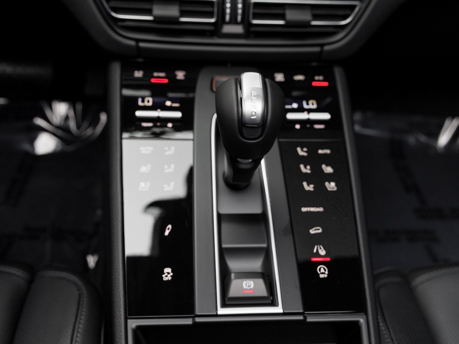 2026 Porsche Macan Macan T