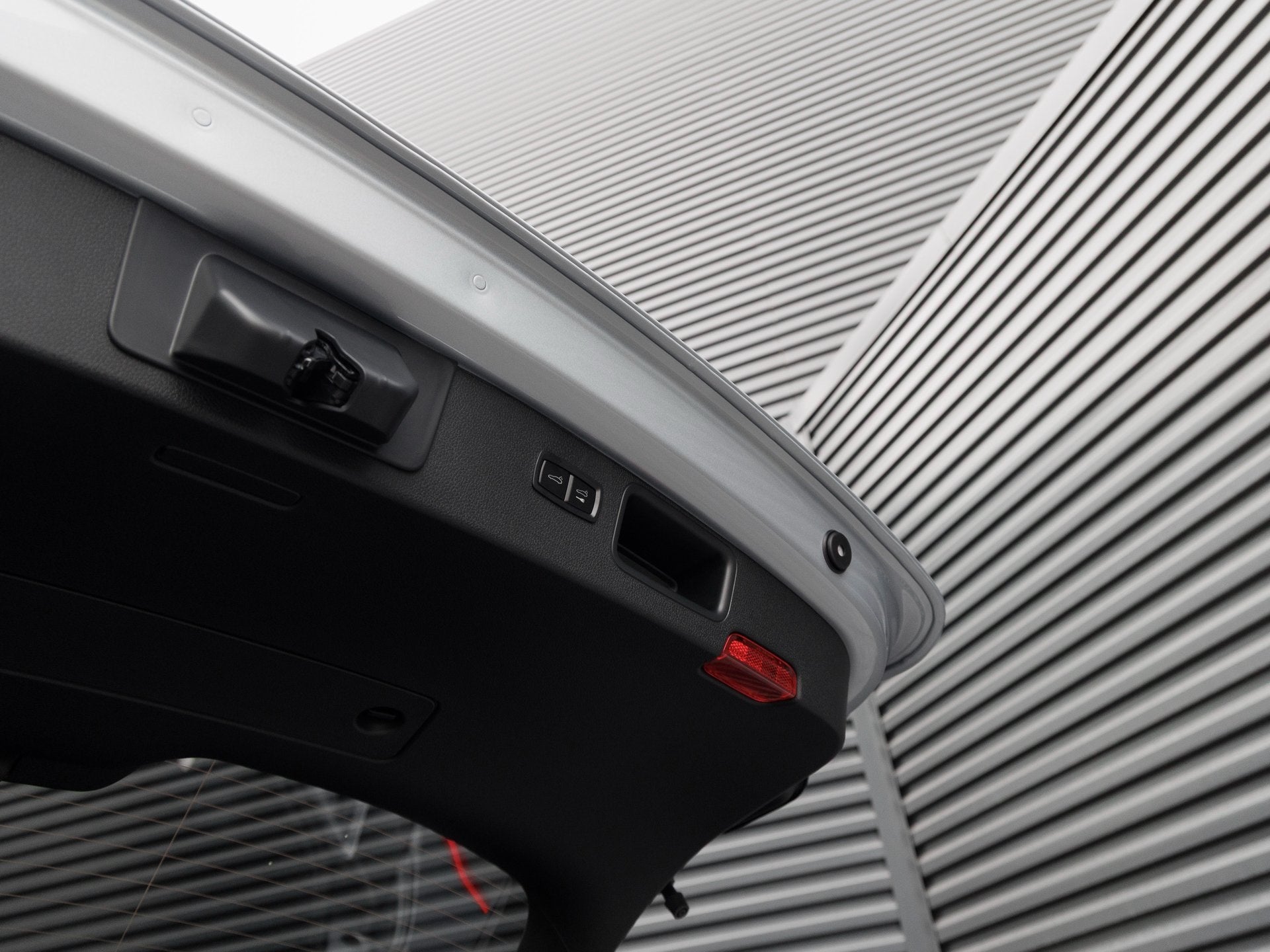 2026 Porsche Macan Macan T