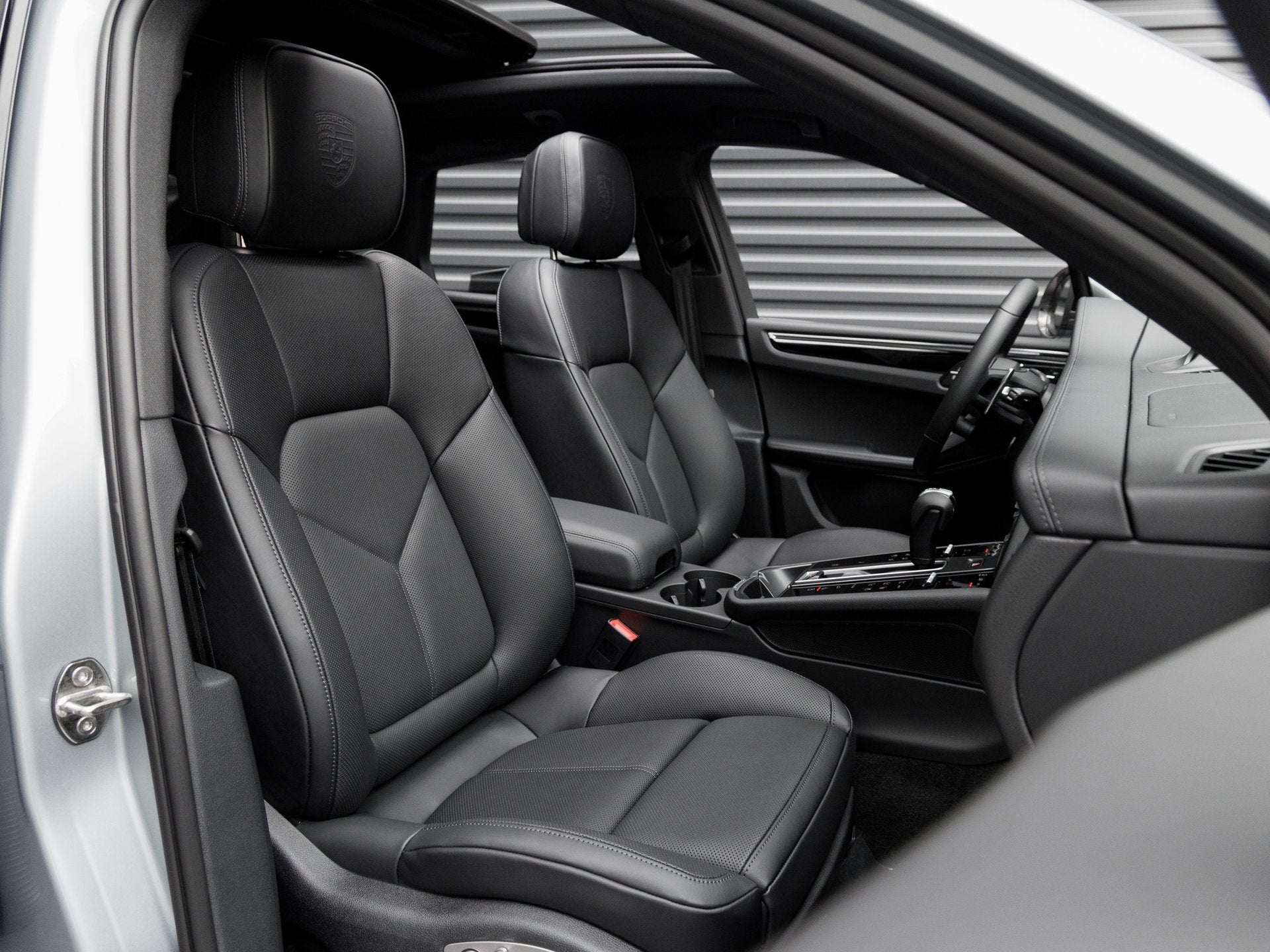 2026 Porsche Macan Macan T