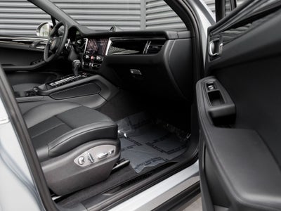 2026 Porsche Macan Macan T