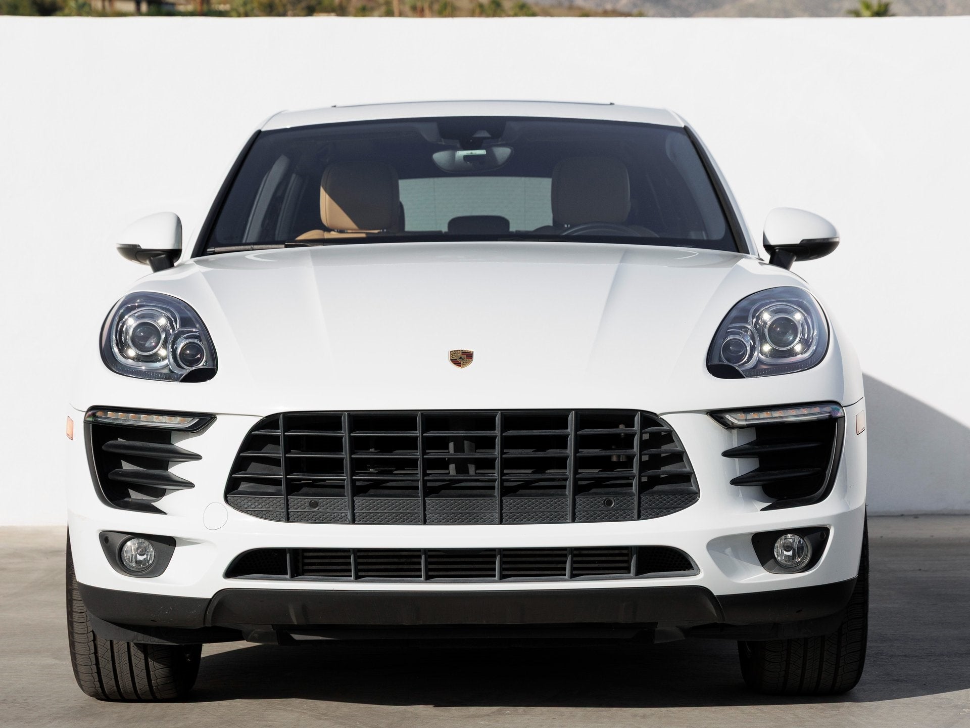 2018 Porsche Macan Macan Sport Edition