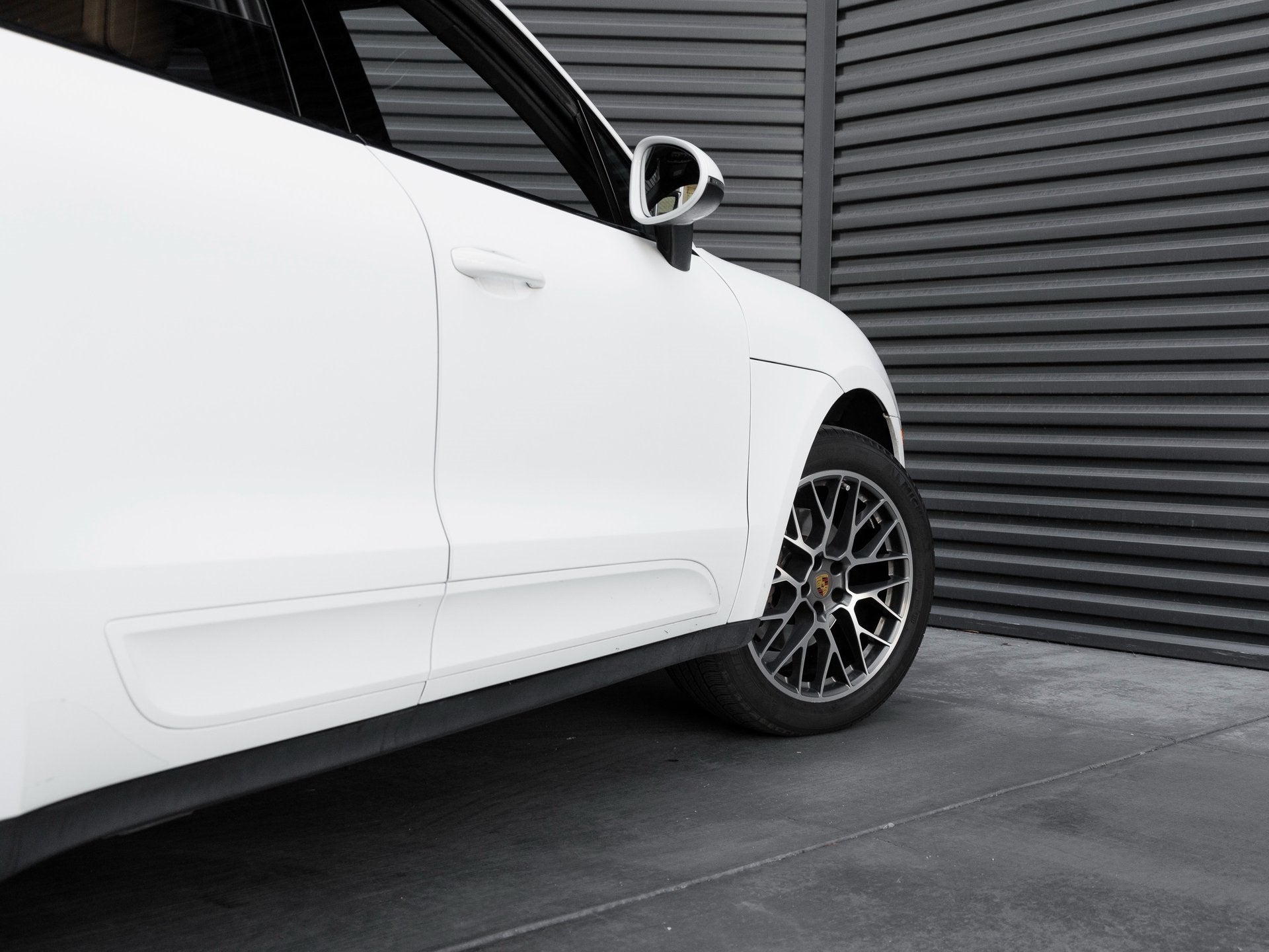 2018 Porsche Macan Macan Sport Edition