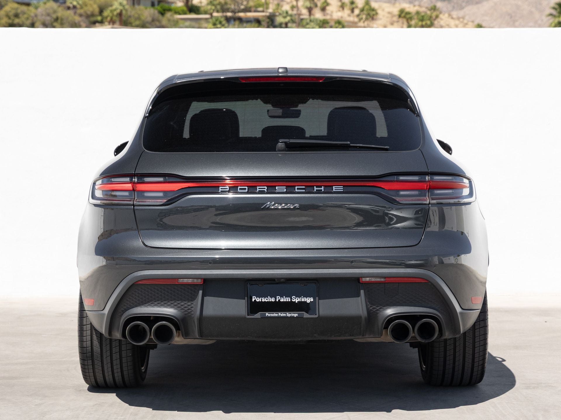 2023 Porsche Macan Base