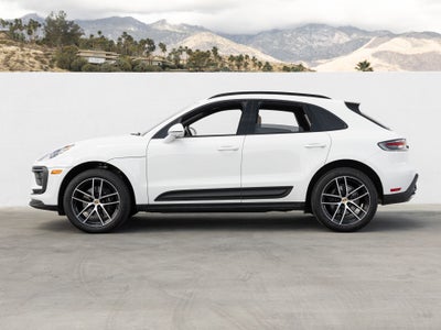 2025 Porsche Macan Base
