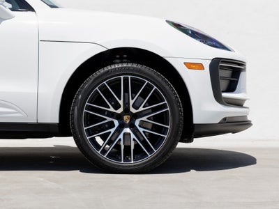 2025 Porsche Macan Macan