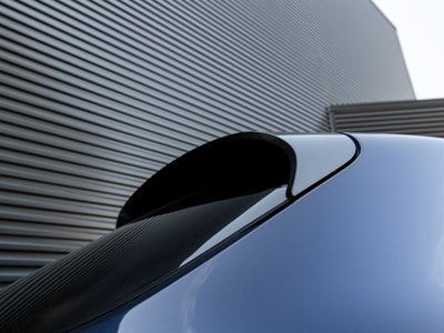 2025 Porsche Macan T