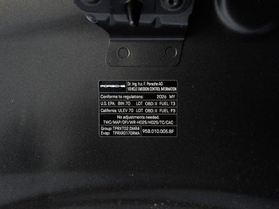 2026 Porsche Macan Macan