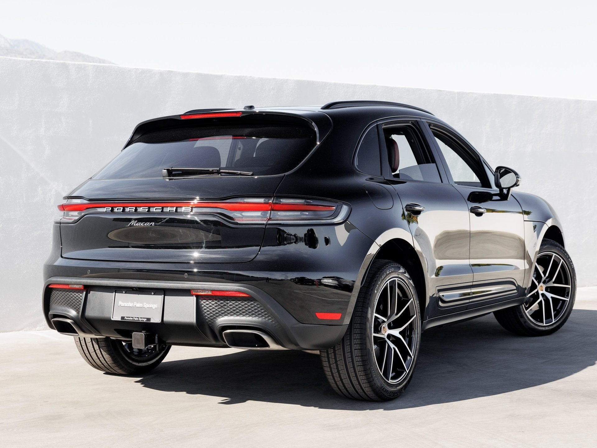 2026 Porsche Macan Macan