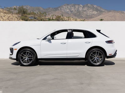 2026 Porsche Macan Macan