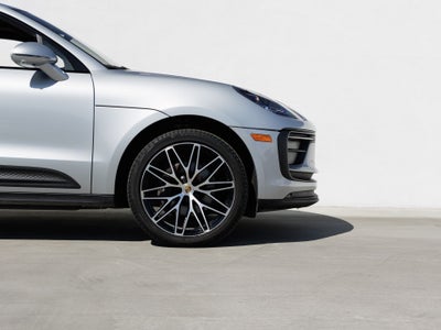 2023 Porsche Macan Macan