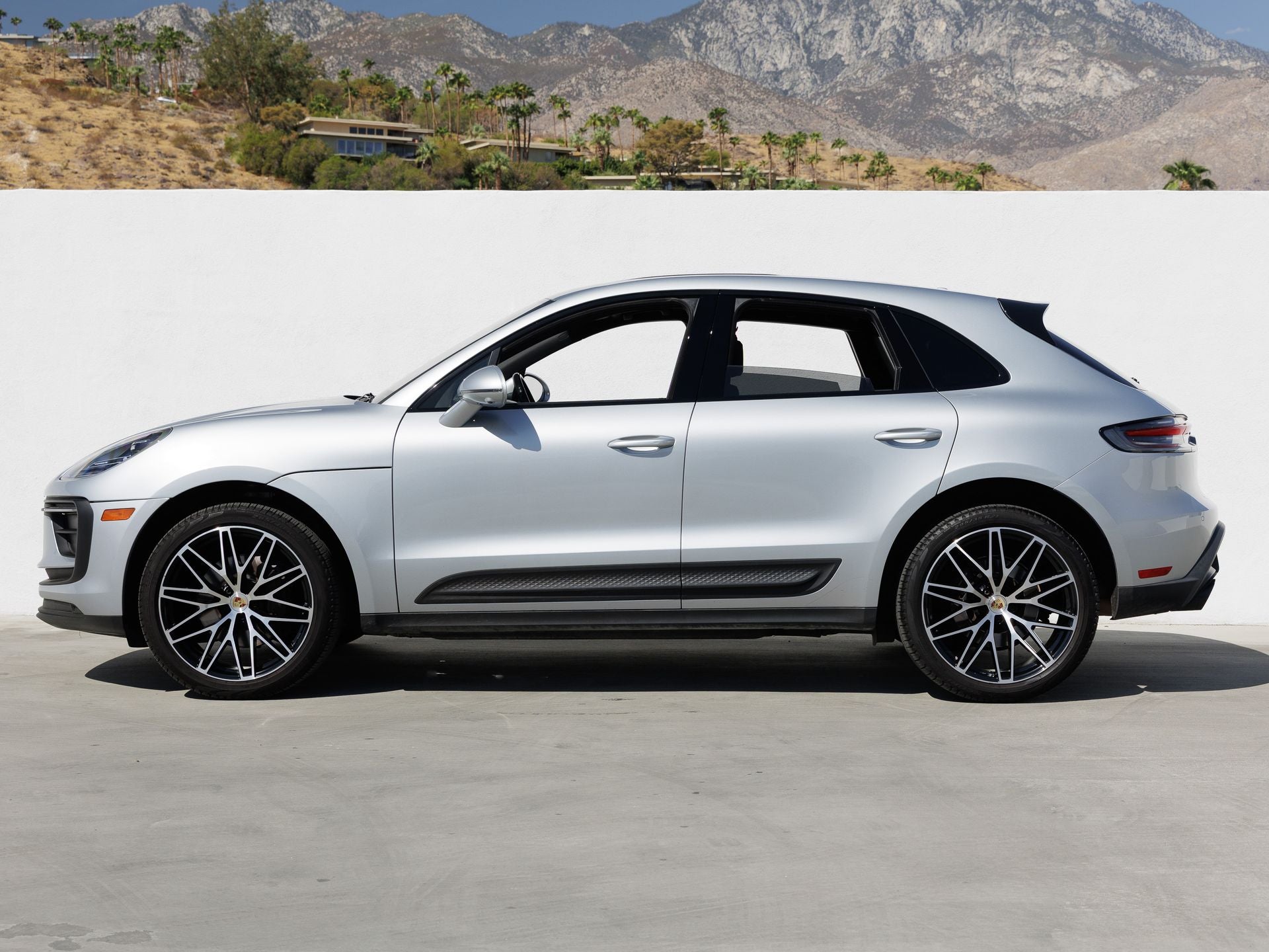 2023 Porsche Macan Macan