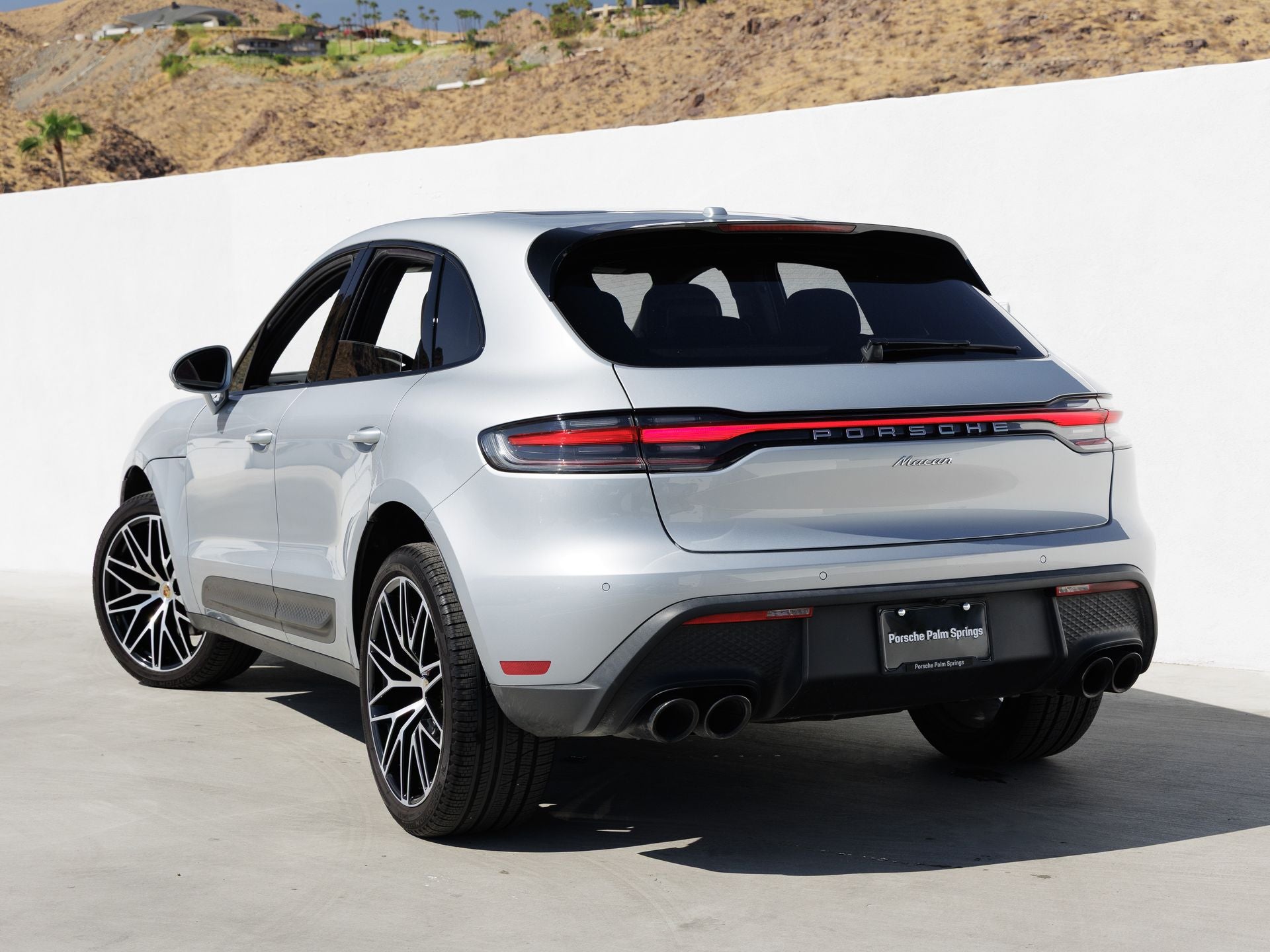 2023 Porsche Macan Macan