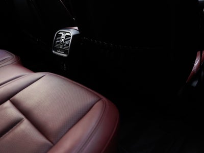 2023 Porsche Macan Macan