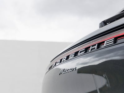 2026 Porsche Macan Macan