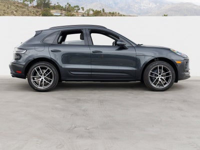 2026 Porsche Macan Macan