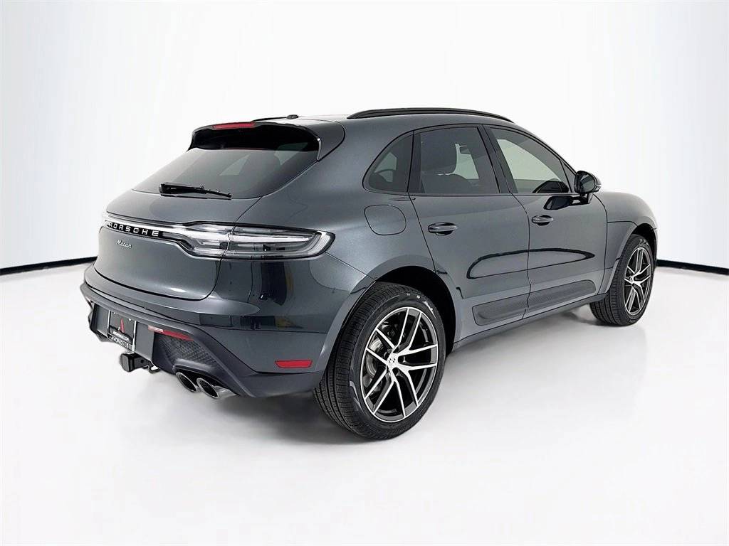 2026 Porsche Macan Macan