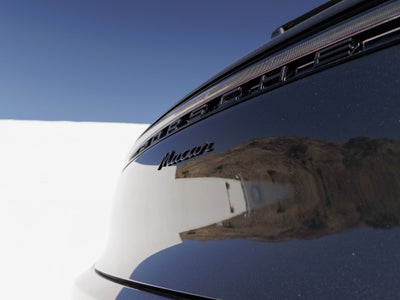2026 Porsche Macan Macan