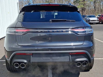 2026 Porsche Macan Base