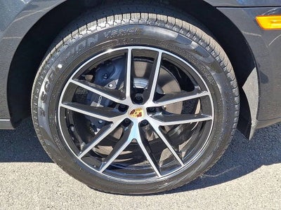 2026 Porsche Macan Base