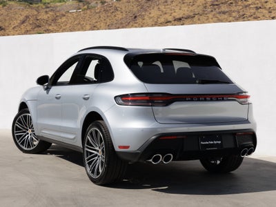 2026 Porsche Macan Macan
