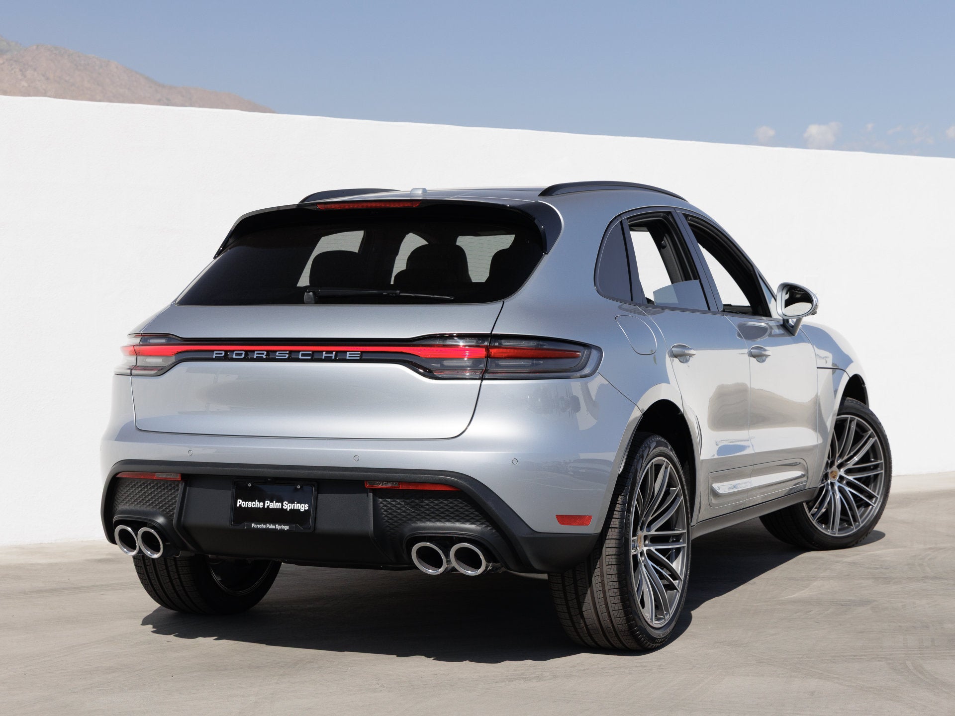 2026 Porsche Macan Macan