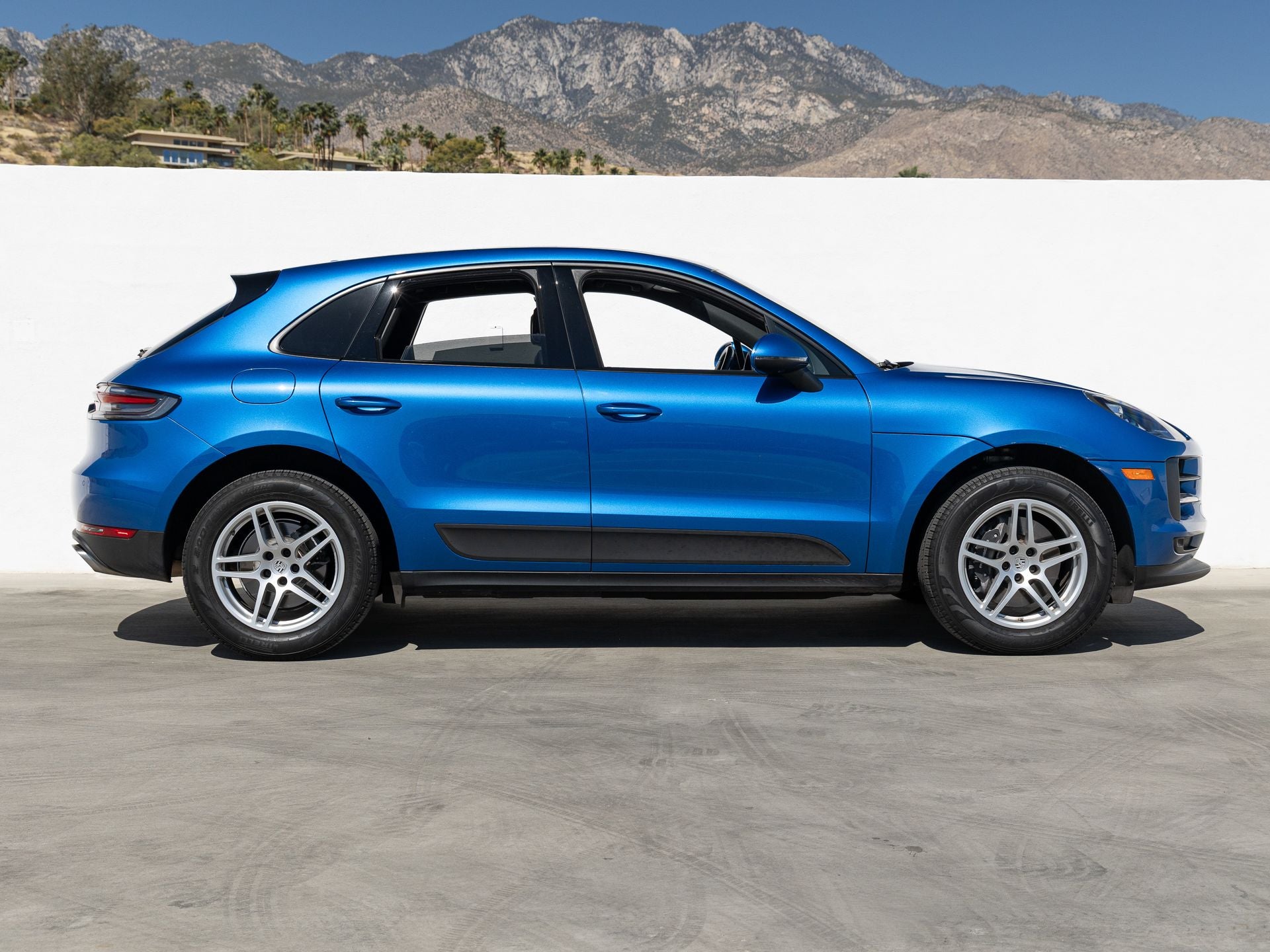 2021 Porsche Macan Macan