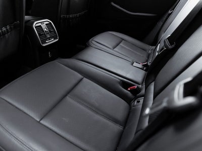 2023 Porsche Macan Macan (MY23)