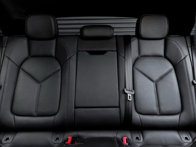 2023 Porsche Macan Macan (MY23)