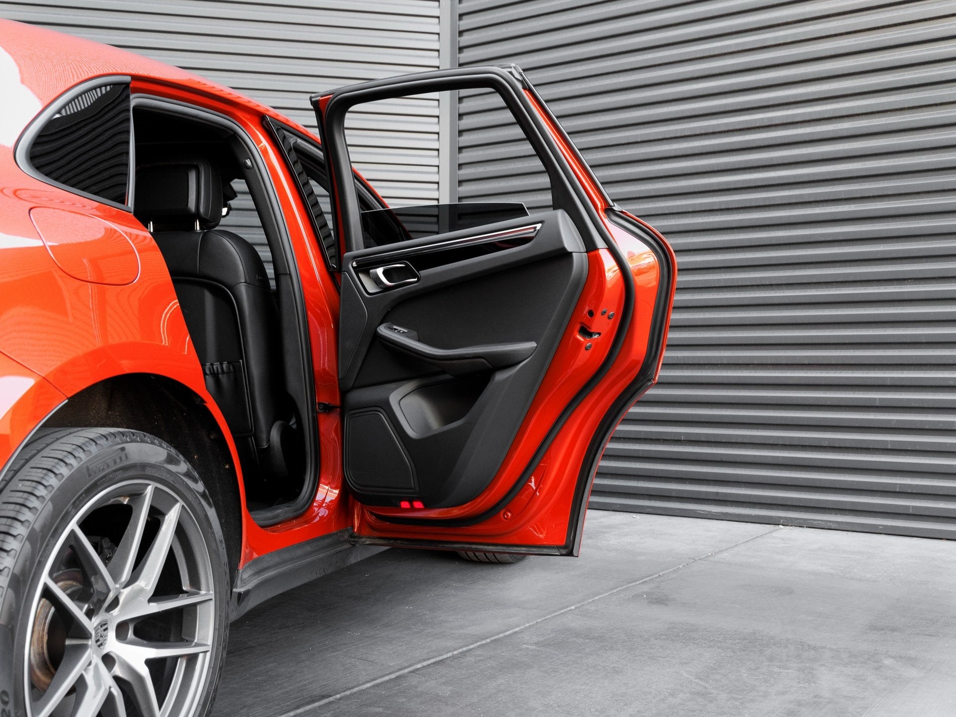 2023 Porsche Macan Macan (MY23)