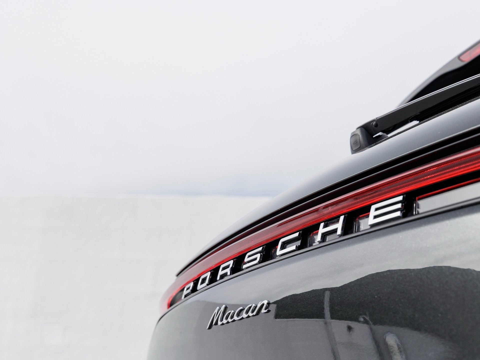 2025 Porsche Macan Macan