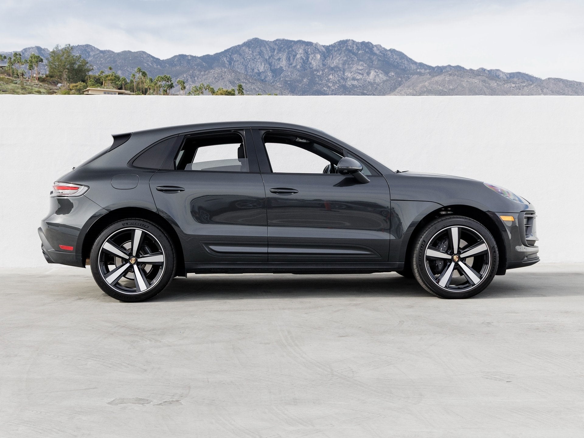 2025 Porsche Macan Macan
