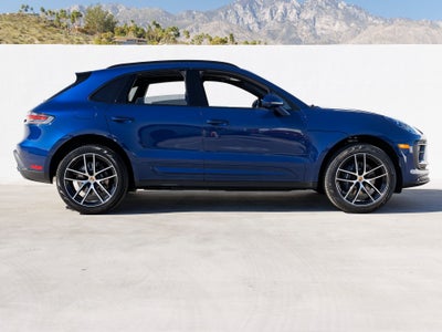 2026 Porsche Macan Macan