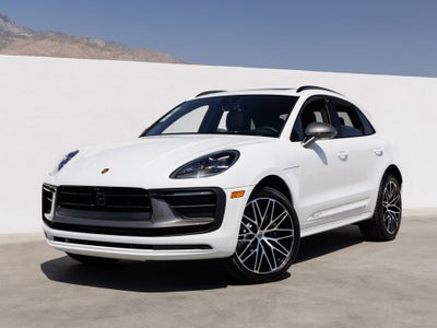 2026 Porsche Macan Macan T