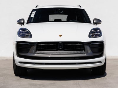 2026 Porsche Macan Macan T