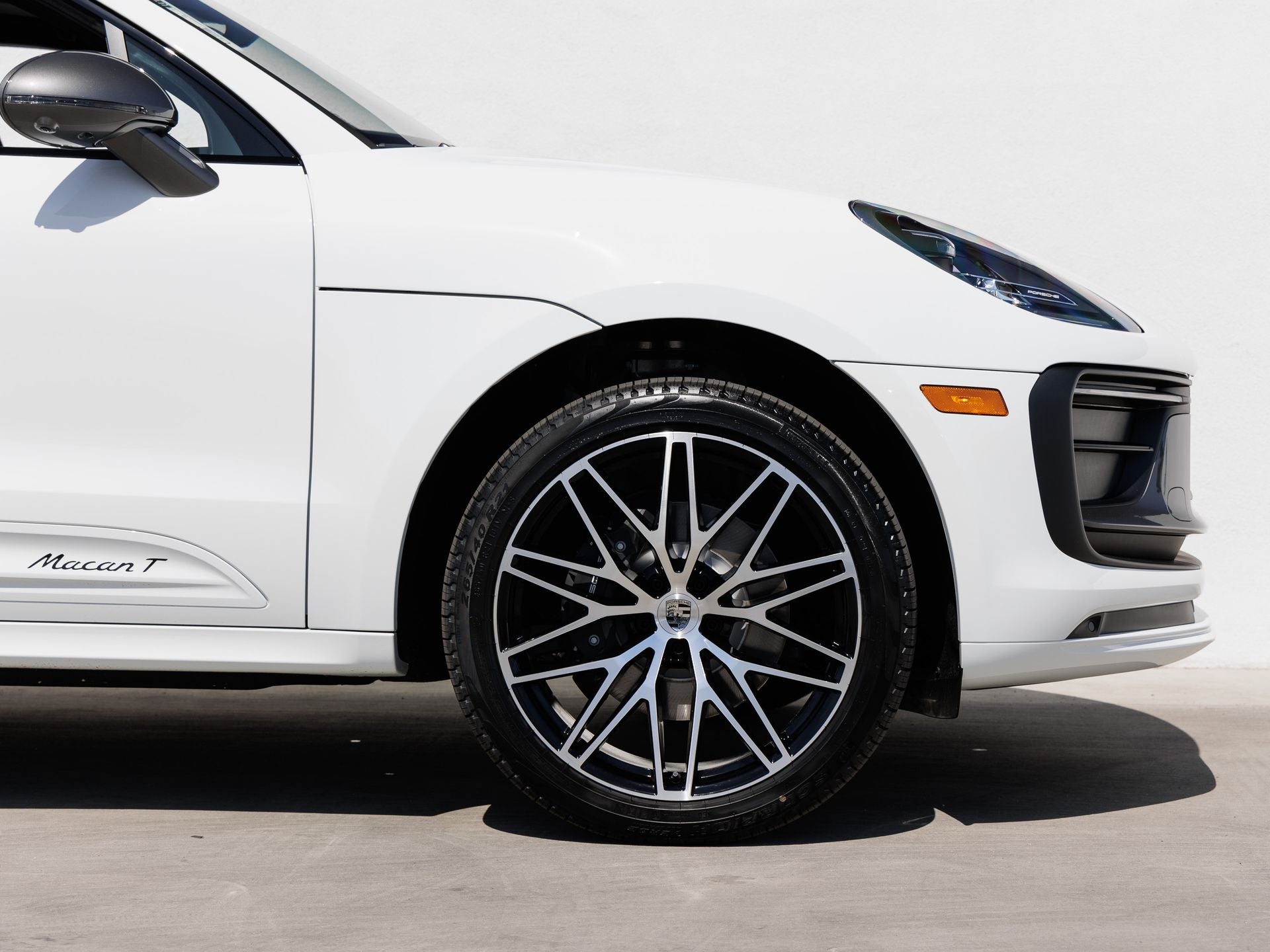 2026 Porsche Macan Macan T